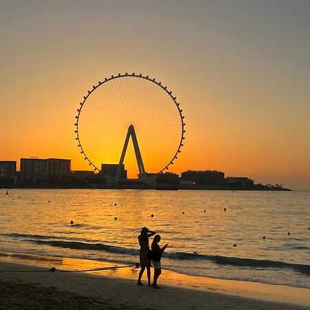 Lunar Hostel - Jbr ดูไบ ภายนอก รูปภาพ