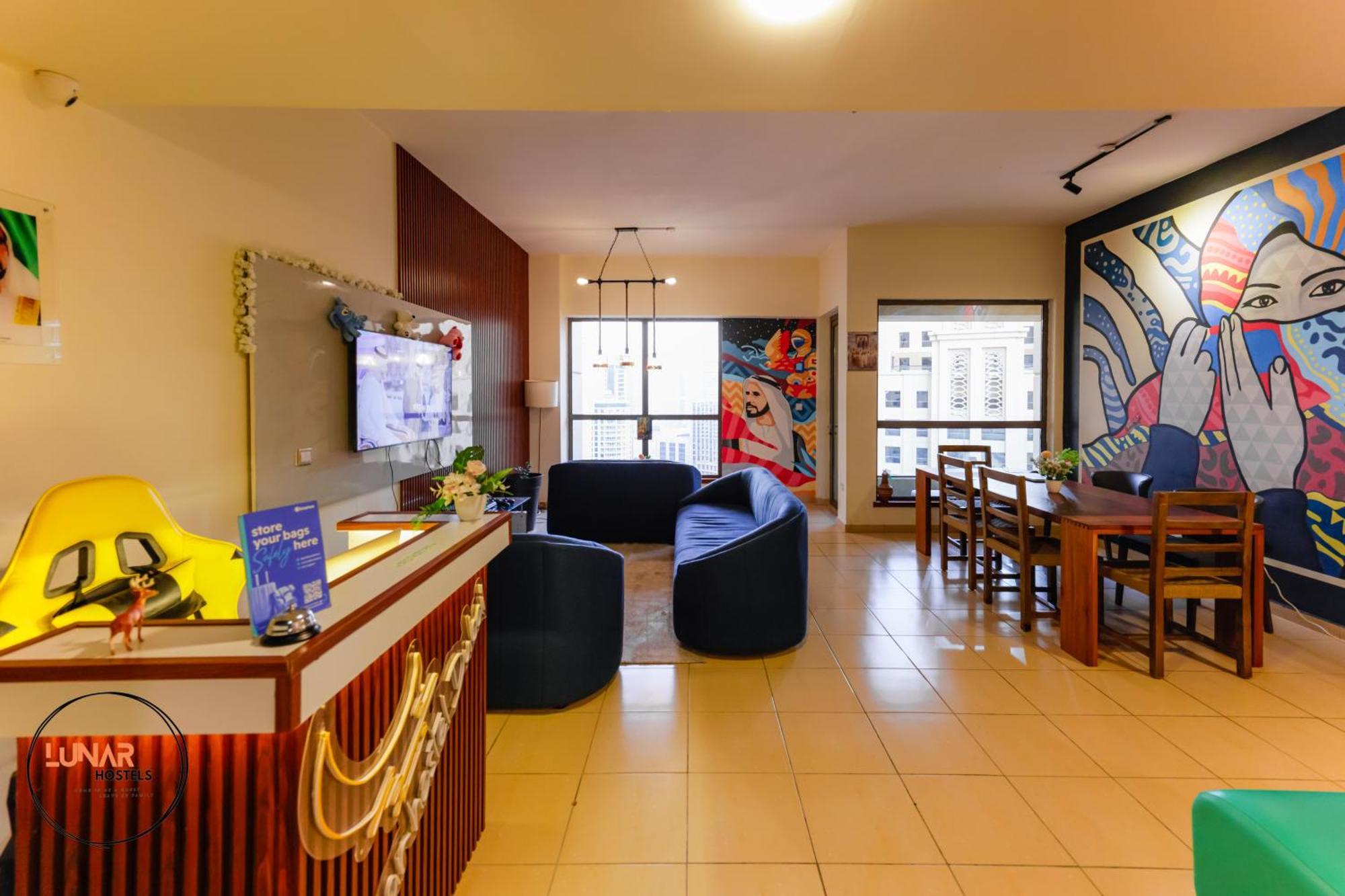 Lunar Hostel - Jbr ดูไบ ภายนอก รูปภาพ